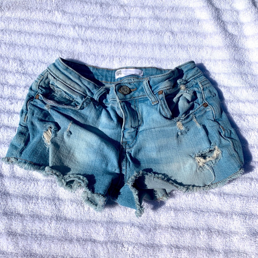 RSQ Tilly’s Cabo Cut-Off light jean wash size 12